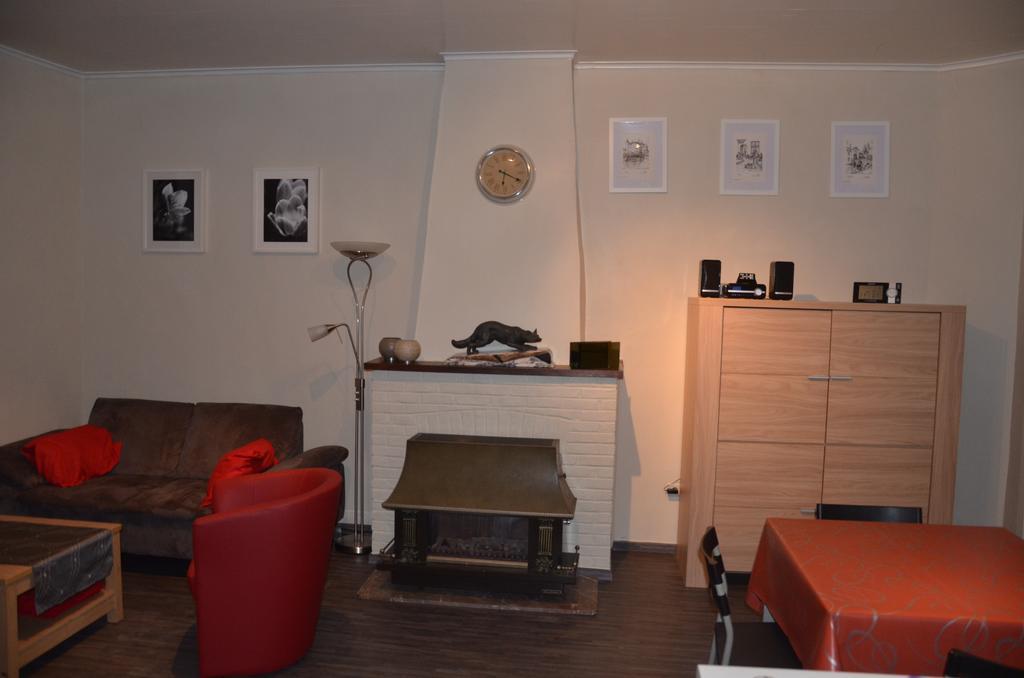 Apartment Sariks Place Brujas Exterior foto