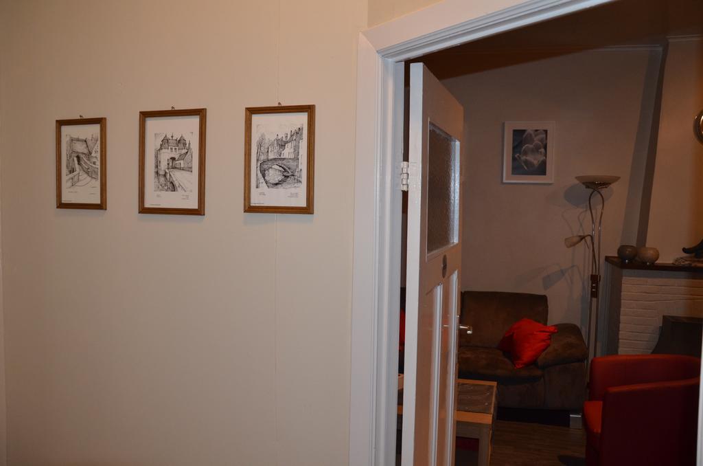Apartment Sariks Place Brujas Exterior foto